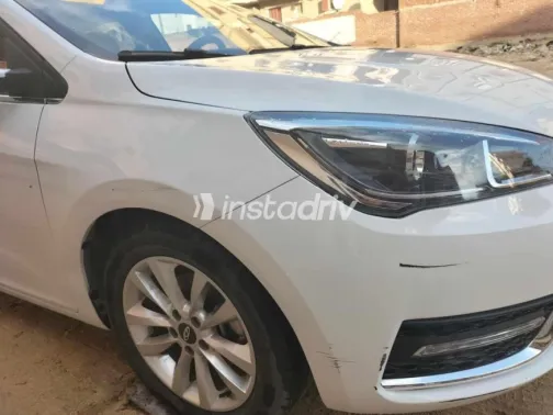 شيرى اريزو 5 2022 أبيض أوتوماتيك مستعملة للبيع في البحيرة - 6