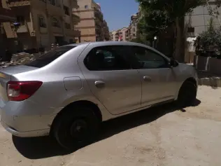 رينو لوجان 2016 فضي يدوي مستعملة للبيع في المقطم