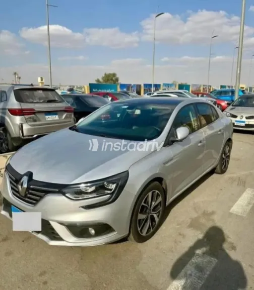 Renault Megane 2021 Silver Automatic Used for Sale in Cairo - 3