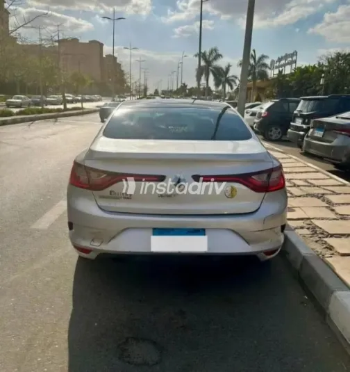 Renault Megane 2021 Silver Automatic Used for Sale in Cairo - 5