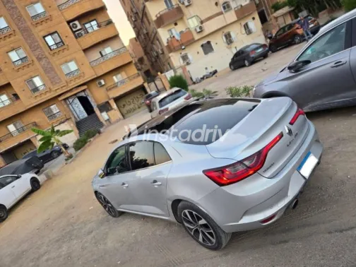 Renault Megane 2021 Silver Automatic Used for Sale in Cairo - 6