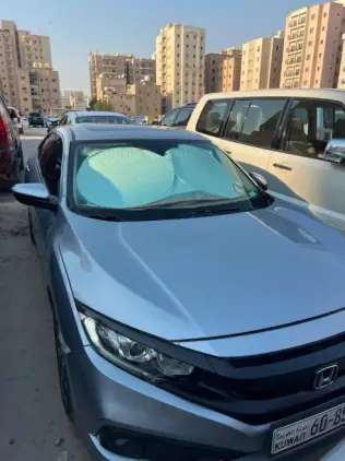 هوندا سيفك 2021 فضي أوتوماتيك مستعملة للبيع في سوهاج