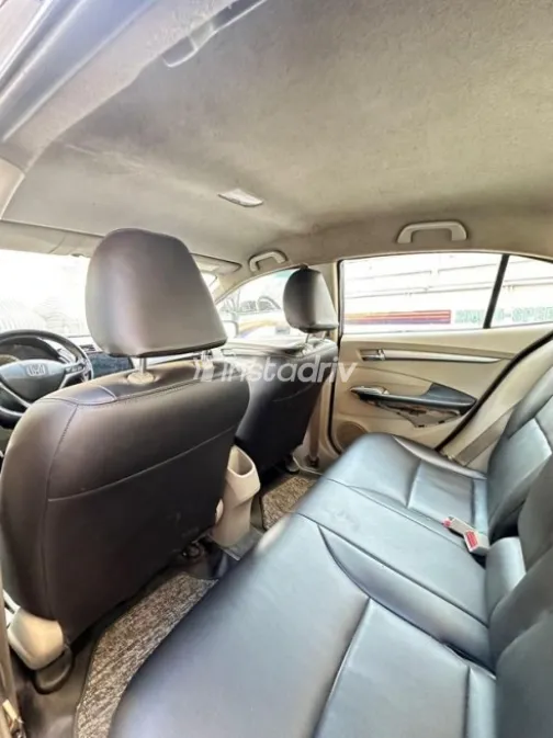 Honda City 2013 Black Automatic Used for Sale in Madinaty - 8