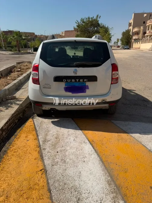 Renault Duster 2016 White Manual Used for Sale in Greater Cairo ( Cairo + Giza) - 5