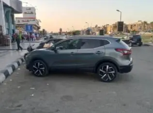 Nissan Qashqai 2018 Gray Automatic Used for Sale in Greater Cairo ( Cairo + Giza)