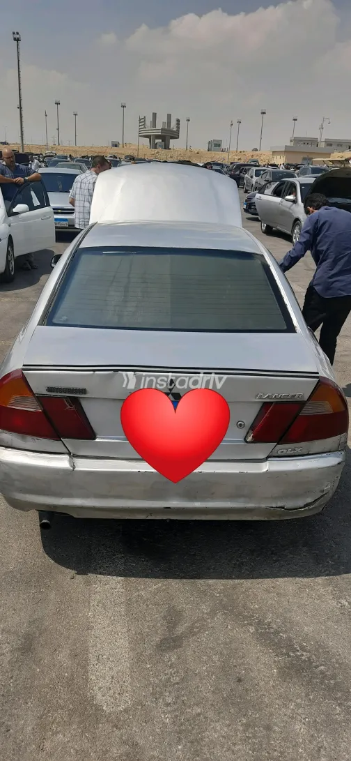 Mitsubishi Lancer 1998 Silver Manual Used for Sale in Greater Cairo ( Cairo + Giza) - 5