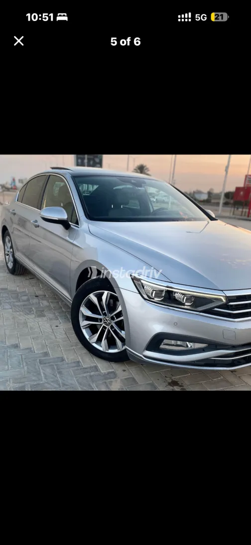 Volkswagen Passat 2021 Silver Automatic Used for Sale in Greater Cairo ( Cairo + Giza) - 2