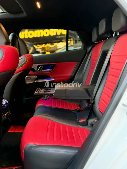 Mercedes GLC 200 2024 White Automatic Used for Sale in Greater Cairo ( Cairo + Giza) - 7