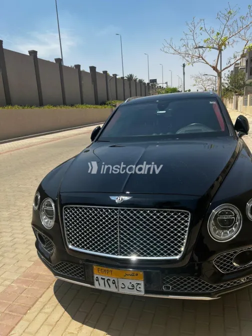 بنتلى بنتيجة 2019 أسود أوتوماتيك مستعملة للبيع في القاهرة الكبرى ( القاهرة - الجيزة) - 6