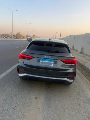 اودي Q3 2024 رمادي أوتوماتيك مستعملة للبيع في القاهرة الكبرى ( القاهرة - الجيزة)