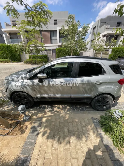 Ford EcoSport 2019 Silver Automatic Used for Sale in Greater Cairo ( Cairo + Giza) - 7