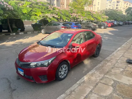 Toyota Corolla 2014 Red Automatic Used for Sale in Greater Cairo ( Cairo + Giza) - 8