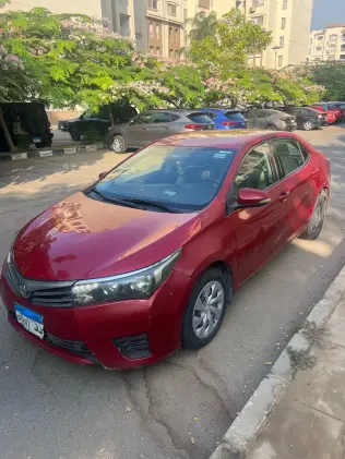 Toyota Corolla 2014 Red Automatic Used for Sale in Greater Cairo ( Cairo + Giza)
