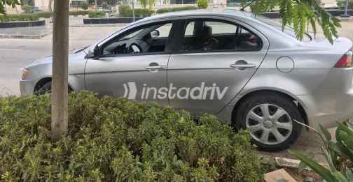 Mitsubishi Lancer 2018 Silver Automatic Used for Sale in Greater Cairo ( Cairo + Giza) - 9
