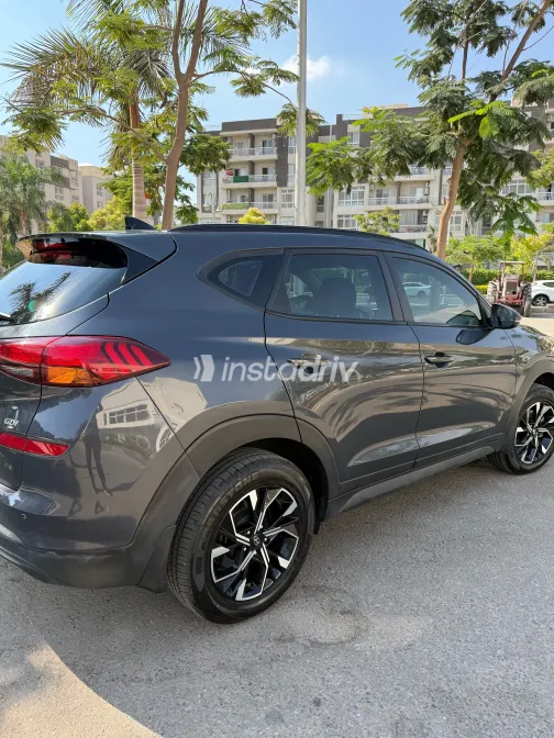 Hyundai Tucson 2021 Gray Automatic Used for Sale in Greater Cairo ( Cairo + Giza) - 4