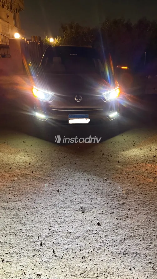 Ssang Yong Tivoli 2018 Brown Automatic Used for Sale in Greater Cairo ( Cairo + Giza) - 9
