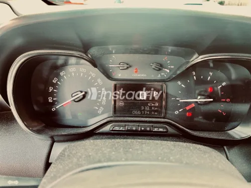 سيتروين C3 2021 رمادي أوتوماتيك مستعملة للبيع في القاهرة الكبرى ( القاهرة - الجيزة) - 2