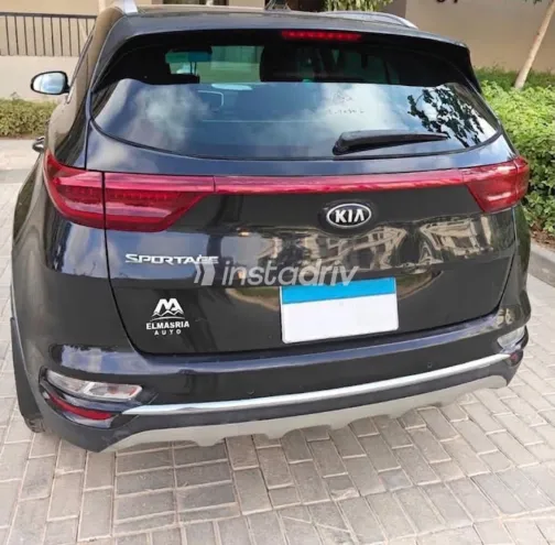 Kia Sportage 2020 Black Automatic Used for Sale in Greater Cairo ( Cairo + Giza) - 7
