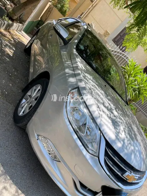 Chevrolet Optra 2023 Silver Automatic Used for Sale in Greater Cairo ( Cairo + Giza) - 3