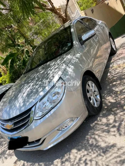 Chevrolet Optra 2023 Silver Automatic Used for Sale in Greater Cairo ( Cairo + Giza) - 4