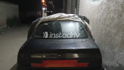 Renault Rainbow 1999 Black Manual Used for Sale in Greater Cairo ( Cairo + Giza) - 2