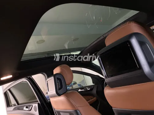 Mercedes GLE 500 2018 Black Automatic Used for Sale in Greater Cairo ( Cairo + Giza) - 7