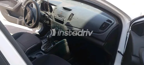 Kia Cerato 2012 White Automatic Used for Sale in Greater Cairo ( Cairo + Giza) - 4