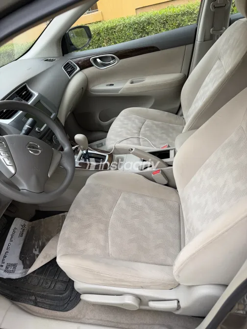 Nissan Sentra 2024 Gold Automatic Used for Sale in Greater Cairo ( Cairo + Giza) - 7