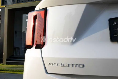 Kia Sorento 2024 White Automatic Used for Sale in Greater Cairo ( Cairo + Giza) - 6