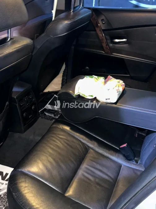 BMW 525 2007 Silver Automatic Used for Sale in Greater Cairo ( Cairo + Giza) - 5