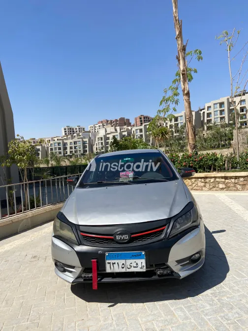 بى واى دى‬ F3 2021 فضي يدوي مستعملة للبيع في القاهرة الكبرى ( القاهرة - الجيزة) - 2