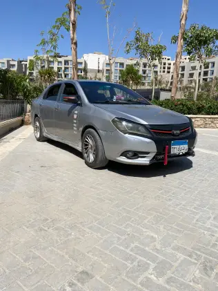 بى واى دى‬ F3 2021 فضي يدوي مستعملة للبيع في القاهرة الكبرى ( القاهرة - الجيزة)