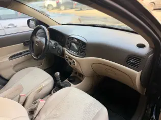 Hyundai Accent 2011 Black Manual Used for Sale in Greater Cairo ( Cairo + Giza)
