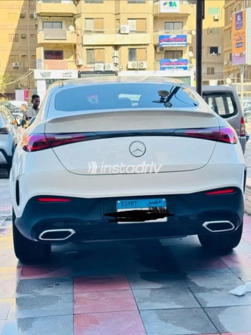 مرسيدس GLC 300 2026 أبيض أوتوماتيك مستعملة للبيع في مدينة نصر - 9