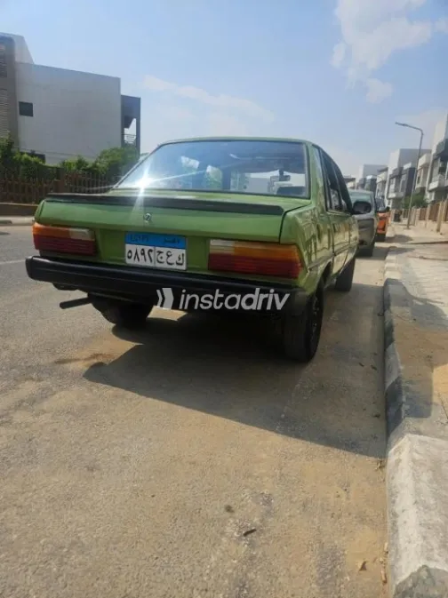 Peugeot 305 1979 Green Manual Used for Sale in Al Shorouk - 2