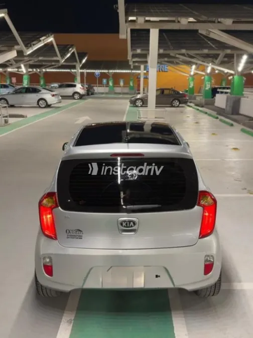 Kia Picanto 2014 Silver Automatic Used for Sale in Cairo - 6