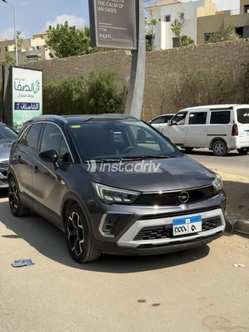 اوبل كروس لاند 2021 بترولي أوتوماتيك مستعملة للبيع في المقطم - 2