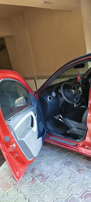 Renault Sandero 2014 Red Automatic Used for Sale in Greater Cairo ( Cairo + Giza)