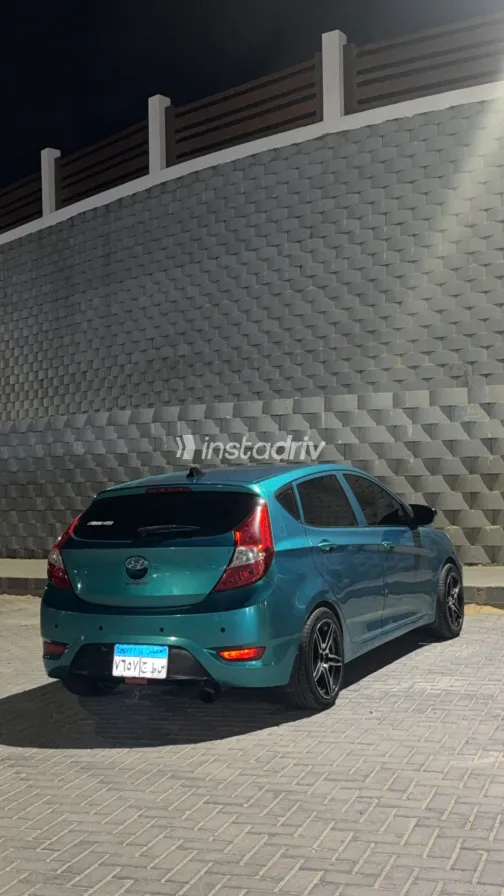 Hyundai Accent RB 2017 Green Automatic Used for Sale in Greater Cairo ( Cairo + Giza) - 1