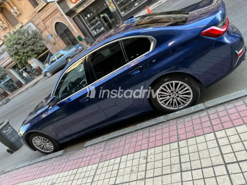 بي ام دبليو 320 2020 أبيض أوتوماتيك مستعملة للبيع في القاهرة الكبرى ( القاهرة - الجيزة) - 5