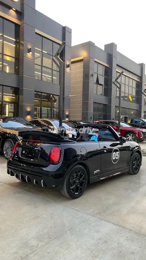 Mini Cooper 2026 Black Automatic Used for Sale in Greater Cairo ( Cairo + Giza) - 4