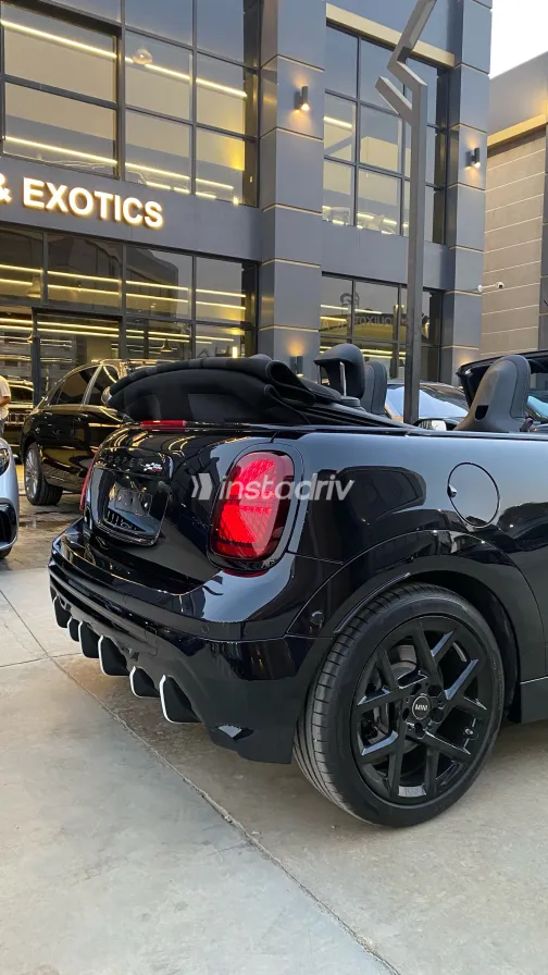Mini Cooper 2026 Black Automatic Used for Sale in Greater Cairo ( Cairo + Giza) - 9