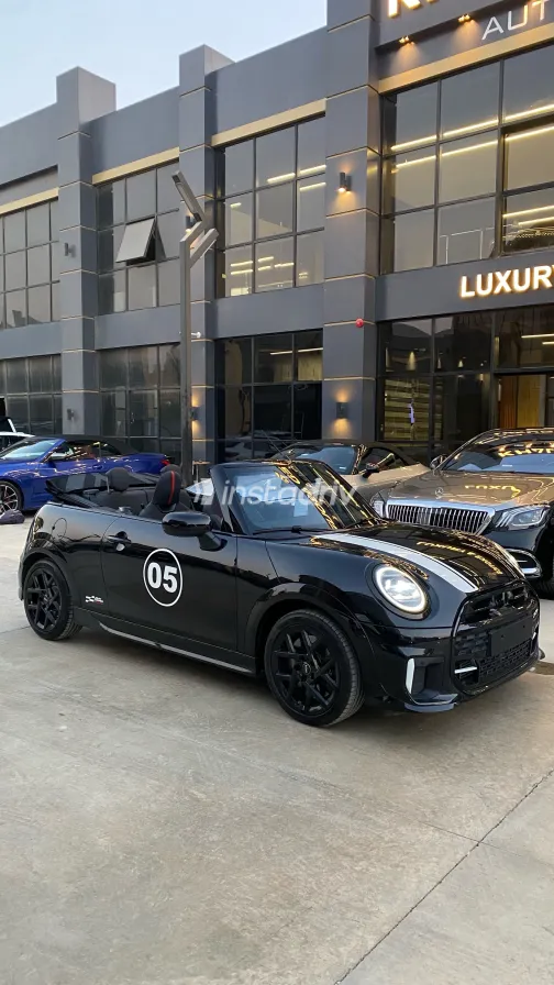 Mini Cooper 2026 Black Automatic Used for Sale in Greater Cairo ( Cairo + Giza) - 10
