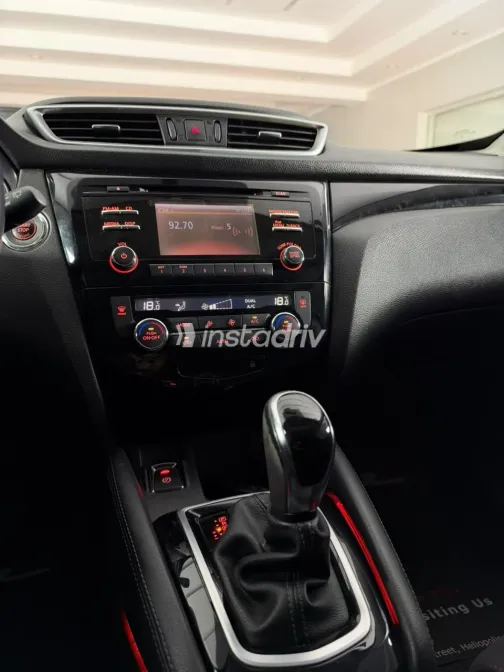 Nissan Qashqai 2016 Blue Automatic Used for Sale in Greater Cairo ( Cairo + Giza) - 6