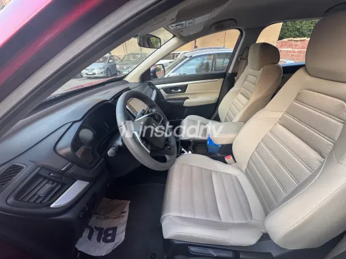 هوندا CRV 2021 أبيض يدوي مستعملة للبيع في القاهرة الكبرى ( القاهرة - الجيزة) - 5