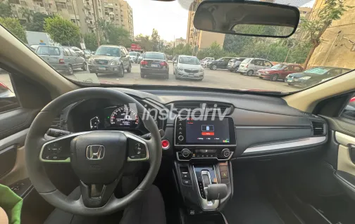 هوندا CRV 2021 أبيض يدوي مستعملة للبيع في القاهرة الكبرى ( القاهرة - الجيزة) - 6