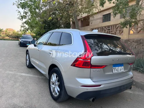 فولفو XC60 2021 فضي أوتوماتيك مستعملة للبيع في القاهرة الكبرى ( القاهرة - الجيزة) - 5