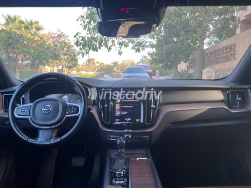 فولفو XC60 2021 فضي أوتوماتيك مستعملة للبيع في القاهرة الكبرى ( القاهرة - الجيزة) - 6