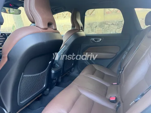 فولفو XC60 2021 فضي أوتوماتيك مستعملة للبيع في القاهرة الكبرى ( القاهرة - الجيزة) - 7