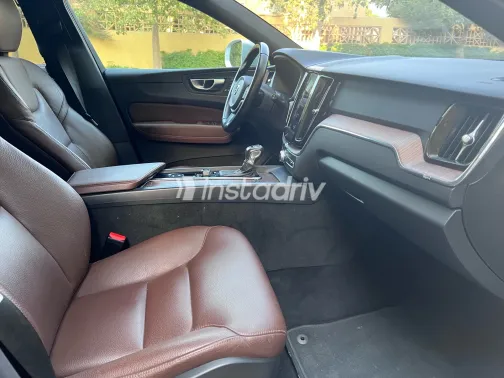 فولفو XC60 2021 فضي أوتوماتيك مستعملة للبيع في القاهرة الكبرى ( القاهرة - الجيزة) - 10